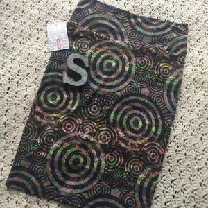 LuLaRoe NWT Cassie psychedelic skirt size small